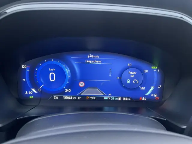 Ford Kuga 2.5 PHEV ST-Line X 2024 Hybride Benzine 14