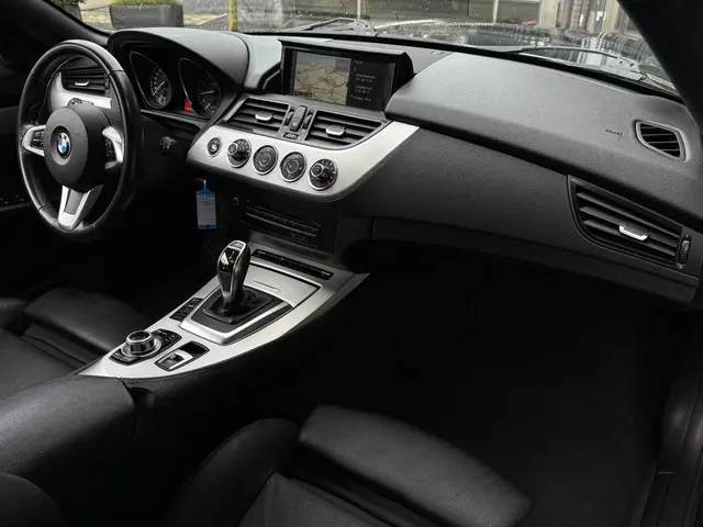 BMW Z4 Roadster sDrive18i Executive 2014 Benzine 6