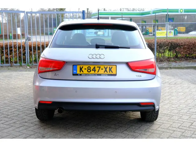 Audi A1 1.4 TDI Design Navi|Airco|LMV 2016 Diesel 8