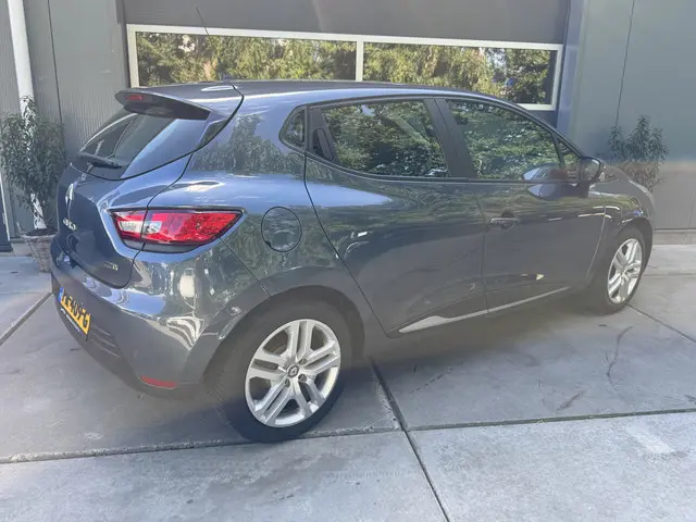 Renault Clio 0.9 TCe 90pk H5 Zen 2017 Benzine 27