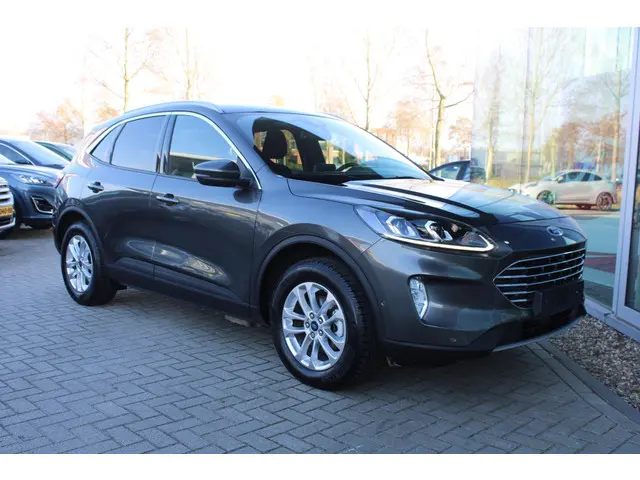 Ford Kuga 2.5 PHEV Titanium 2022 Hybride Benzine 6