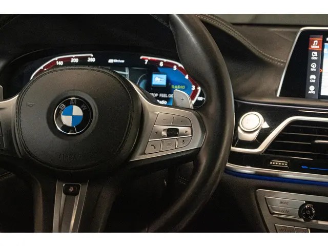 BMW 7 Serie 745e High Executive 2019 Hybride Benzine 26