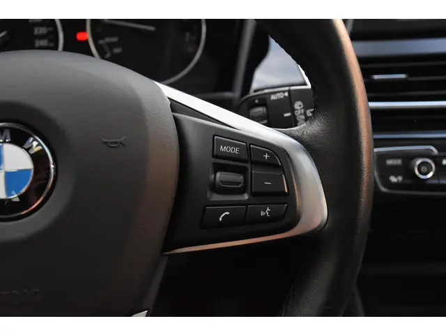 BMW 2 Serie Active Tourer 218i Executive 2015 Benzine 28