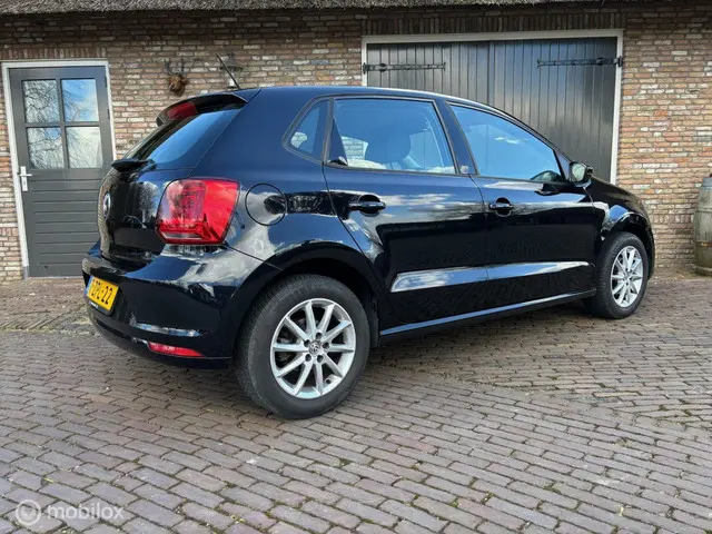 Volkswagen Polo 1.2 TSI Comfortline 2015 Benzine 3