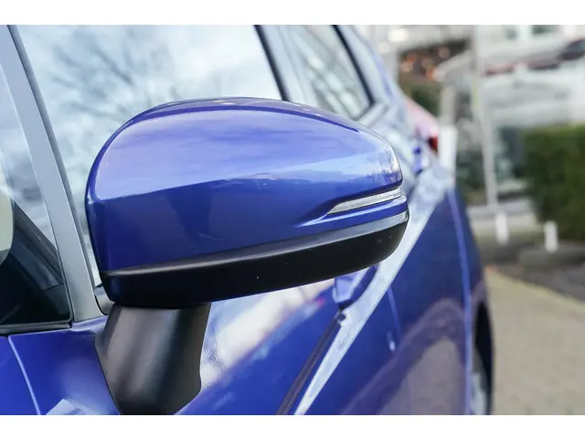 Honda Jazz 1.3i VTEC ELEGANMCE 2020 Benzine 24