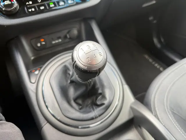 Kia Sportage 2.0 Super Pack 2013 Benzine 20