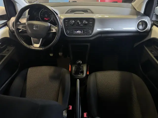 SEAT Mii 1.0 Sport Dynamic 2014 Benzine 12