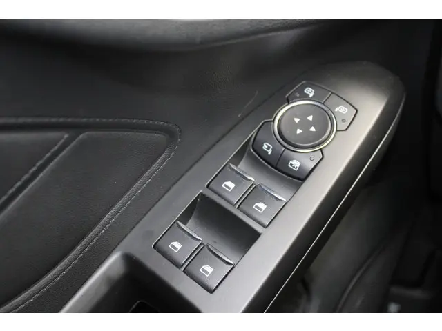 Ford Focus 1.5 EcoBoost ST Line Business 2019 Benzine 9