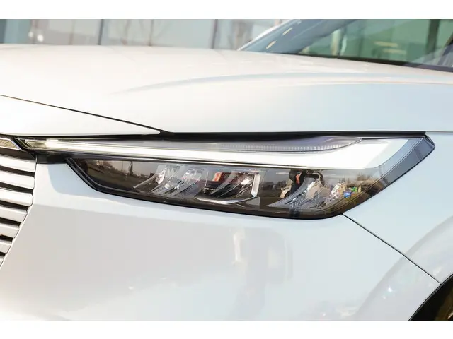 Honda HR-V 1.5i e:HEV ADVANCE 2023 Hybride Benzine 42