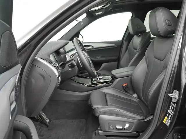 BMW X3 xDrive30e 2022 Hybride Benzine 13