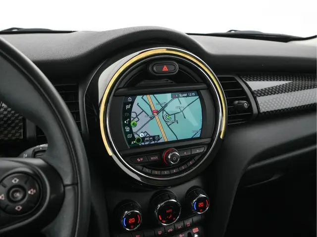 MINI Electric Mini Basic 33 kWh [ 3-Fase ] 2020 Elektrisch 15