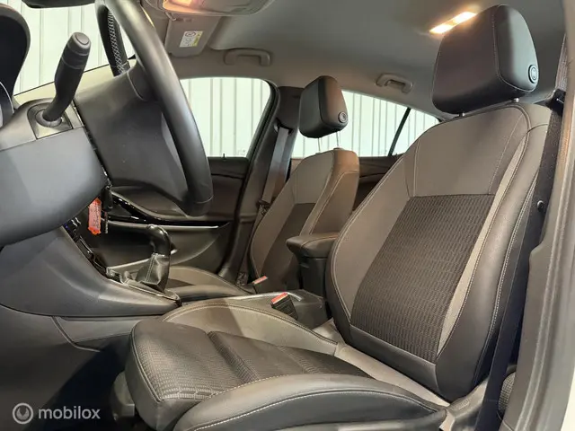 Opel Astra 1.2 Blitz Elegance 2020 Benzine 8