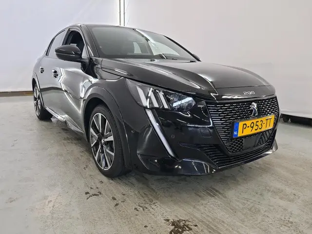 Peugeot 208 1.2 PureTech GT 2022 Benzine 11