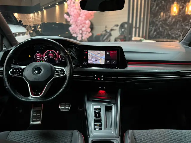 Volkswagen Golf 2.0 TSI GTI|PANO|STOELVER|ACC 2022 Benzine 18