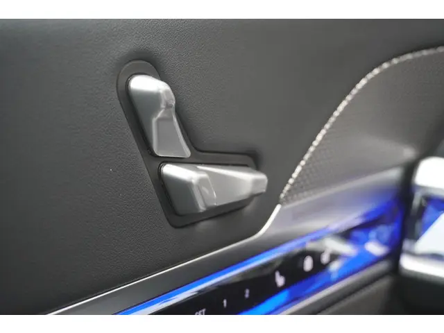 BMW i7 xDrive60 2025 Elektrisch 29