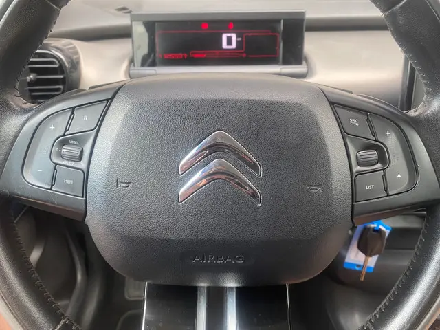 Citroën C4 Cactus 1.2 PureTech Feel 2016 Benzine 10