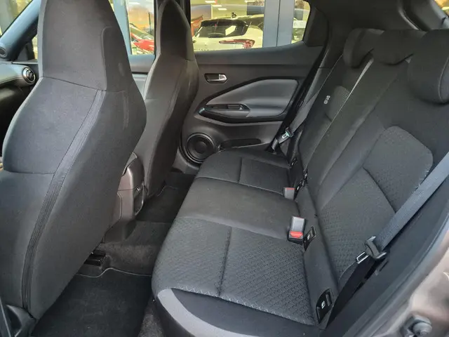 Nissan Juke 1.0 DIG-T N-Connecta 2022 Benzine 8