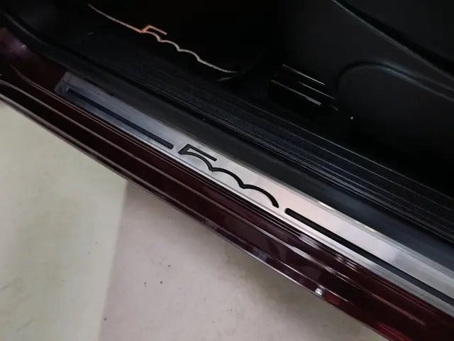 Fiat 500 0.9 TwinAir Turbo Lounge 2018 Benzine 18