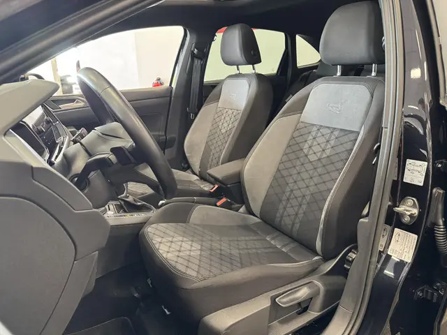 Volkswagen Taigo 1.5 TSI R-Line Business 2023 Benzine 12