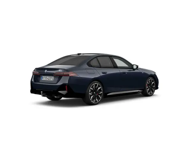 BMW i5 2