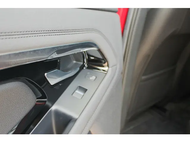 Land Rover Range Rover Evoque D180 diesel SE 2019 Diesel 25