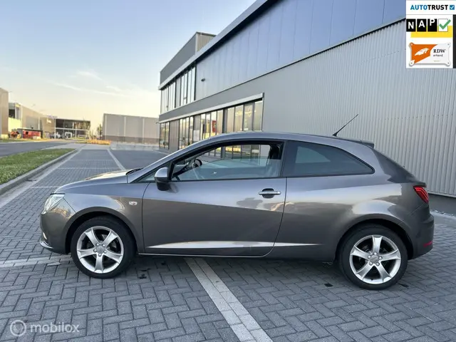 SEAT Ibiza 1.2 TSI Style/XENON/CRUISE CONTR/APK 2014 Benzine 2