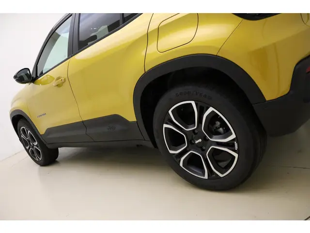 Jeep Avenger Summit 54 kWh 2025 Elektrisch 17