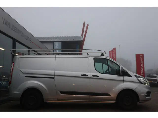 Ford Transit Custom 320 2.0 TDCI L2H1 Limited 2019 Diesel 7
