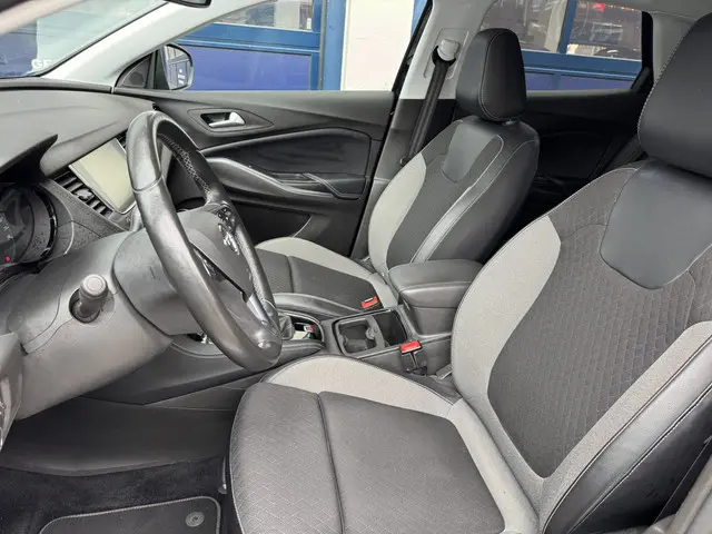 Opel Grandland X 1.2 Turbo 120 Jaar Edition 2019 Benzine 7