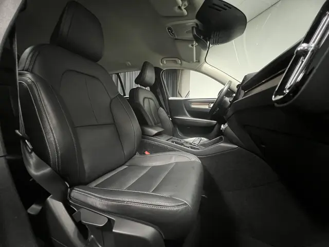 Volvo XC40 2.0 T4 Inscription 2019 Benzine 36
