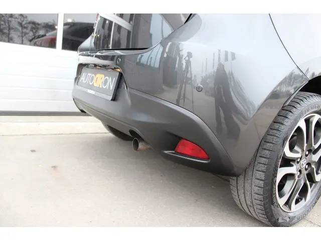 Mazda 2 1.5 Skyactiv-G Dynamic+ 5 Drs 2017 Benzine 33