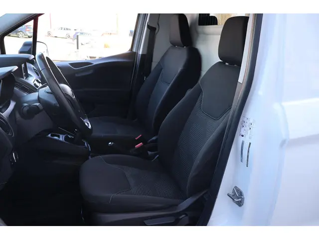 Ford Transit Courier 1.5 TDCI Trend 2019 Diesel 11