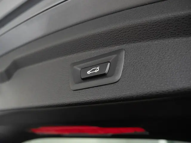 BMW X2 xDrive25e 2022 Hybride Benzine 16