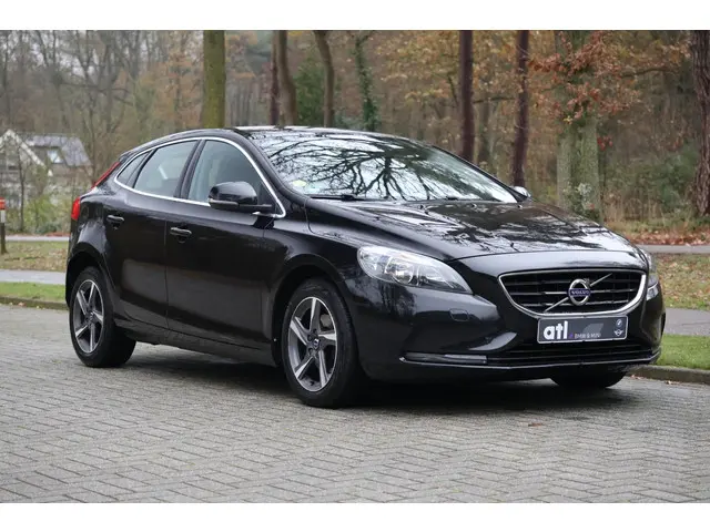 Volvo V40 2.0 D2 Summum Business 2015 Diesel 8