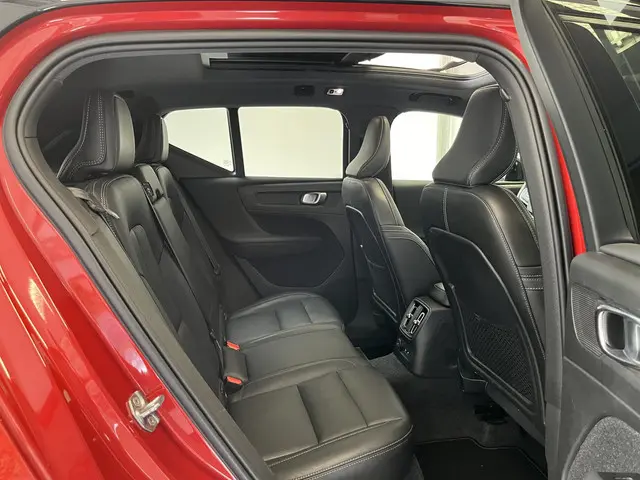 Volvo XC40 1.5 T5 Recharge R-Design 2020 Hybride Benzine 16