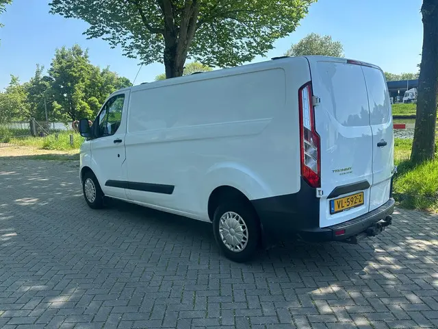 Ford Transit Custom 290 2.2 TDCI L2H1 Trend 2015 Diesel 6