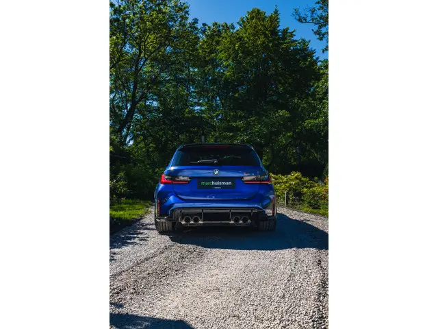 BMW M3 3-serie Touring xDrive Competition 2023 Benzine 96