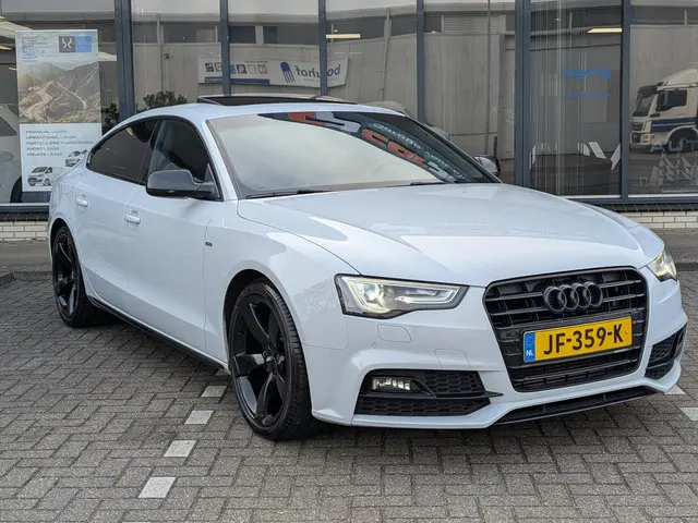 Audi A5 Sportback 1.8 TFSI Adrenalin Sport 2016 Benzine 12