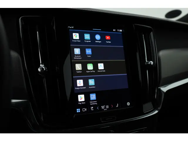 Volvo V90 2.0 T8 Recharge R-Design 2022 Hybride Benzine 14