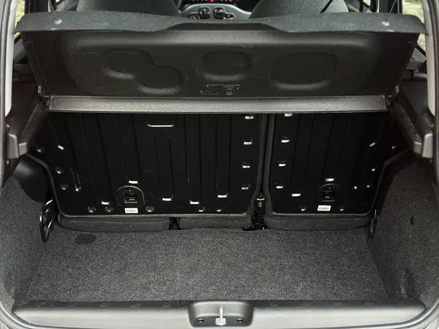 Fiat Panda 1.0 Hybrid City Life 2022 Benzine 9