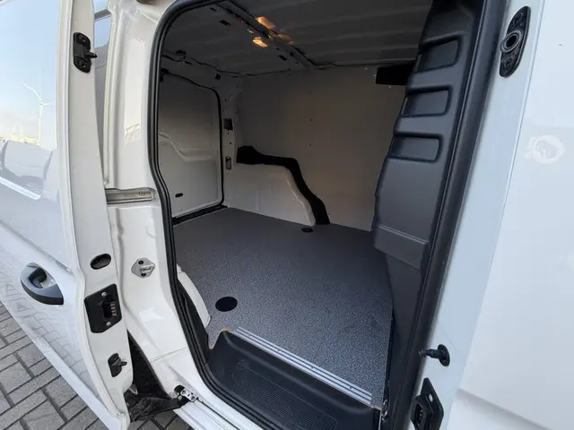 Volkswagen Caddy Cargo 2.0 TDI 102PK Euo 6 2021 Diesel 17