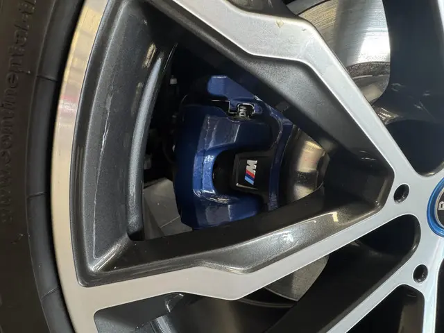 BMW X3 xDrive30e High Executive 2023 Hybride Benzine 36