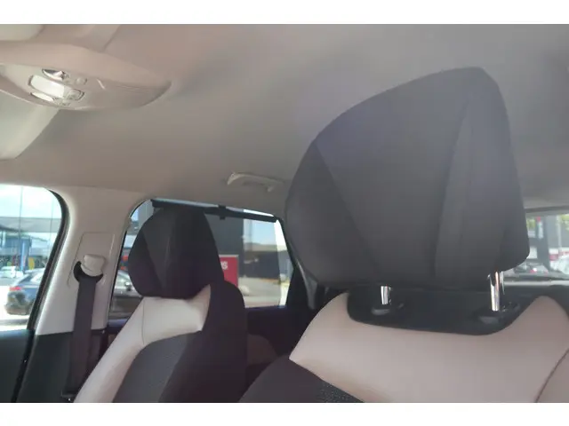 Citroën C4 Picasso 1.6 e-THP Business 2015 Benzine 7