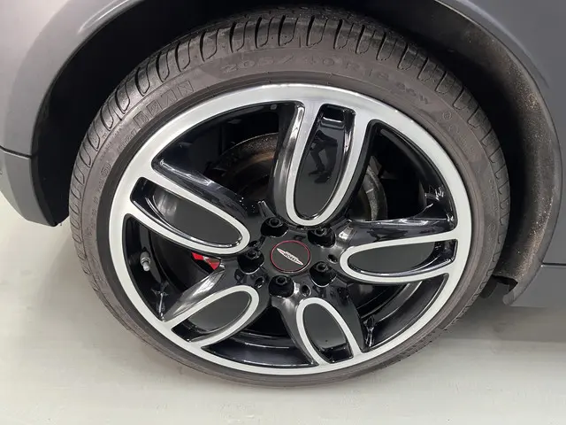 MINI Cooper Mini 2.0 John Works Chili 2019 Benzine 22