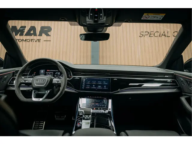 Audi RSQ8 4.0 TFSI RS Q8 quattro 2023 Hybride Benzine 22