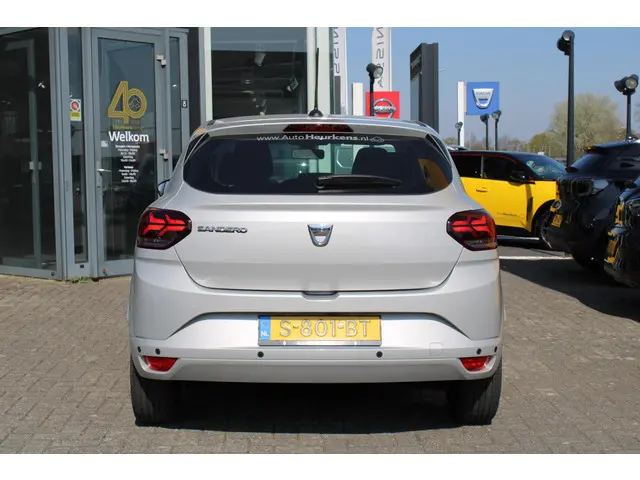Dacia Sandero 1.0 TCe 90 Expression 2023 Benzine 22