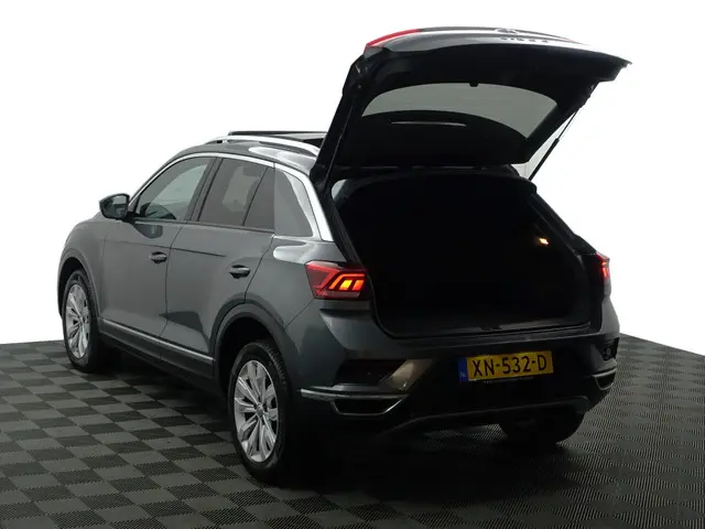 Volkswagen T-Roc 1.5 TSI R Line Sport Aut- 2019 Benzine 32