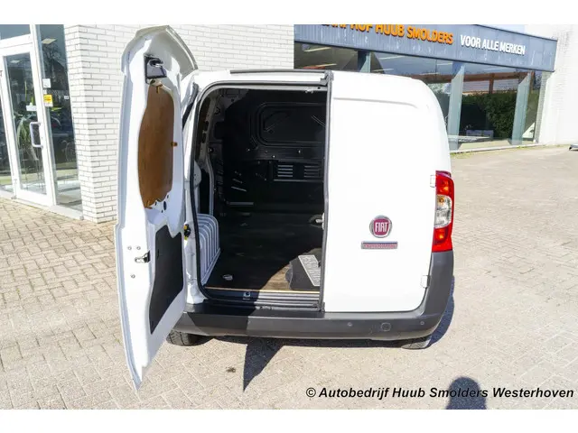 Fiat Fiorino 1.4 Easy Pro 2019 Benzine 41