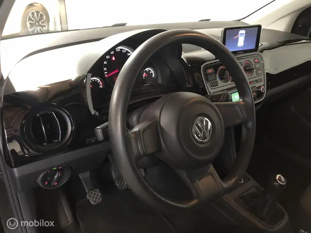 Volkswagen up! 1.0 move up! BlueMotion 2015 Benzine 12