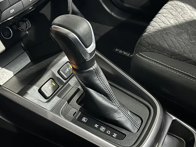 Suzuki Vitara 1.5 Hybrid Select 2025 Hybride Benzine 18